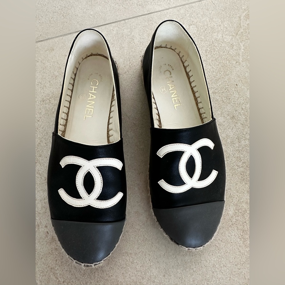 AUTHENTIC Chanel Black Gray and Cream Espadrilles